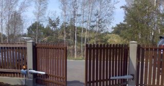 Купить распашные ворота из штакетника Сальск, цена от 2709 руб.